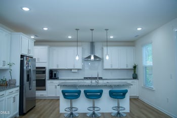 104 Gabbro Pl, Holly Springs, NC 27540