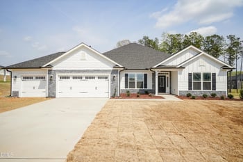104 Galway Rd, Lillington, NC 27546