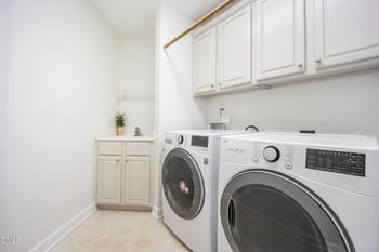 104 Gambardelli Ct, Cary, NC 27519