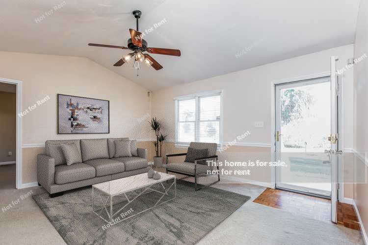 104 Garrett Dr, Zebulon, NC 27597