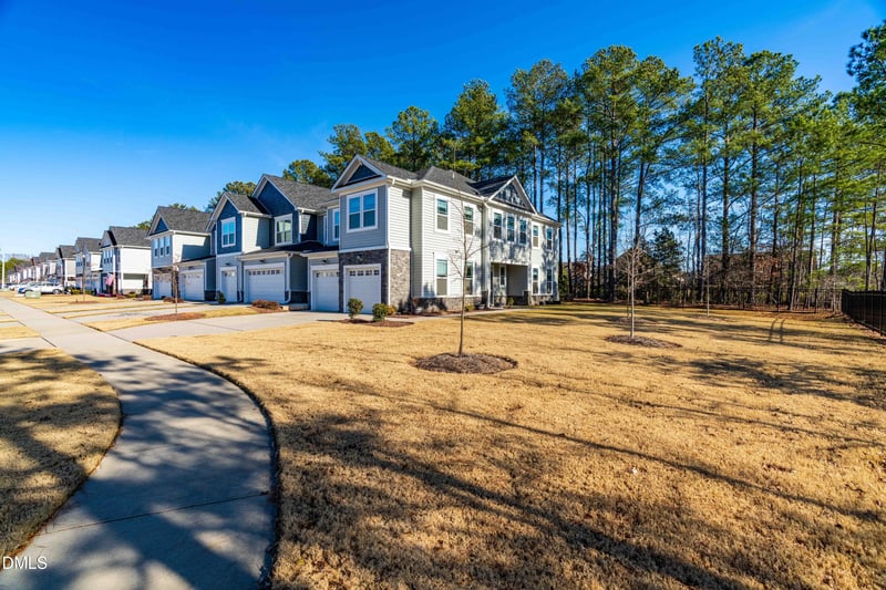 104 Gilder Woods Dr, Garner, NC 27529