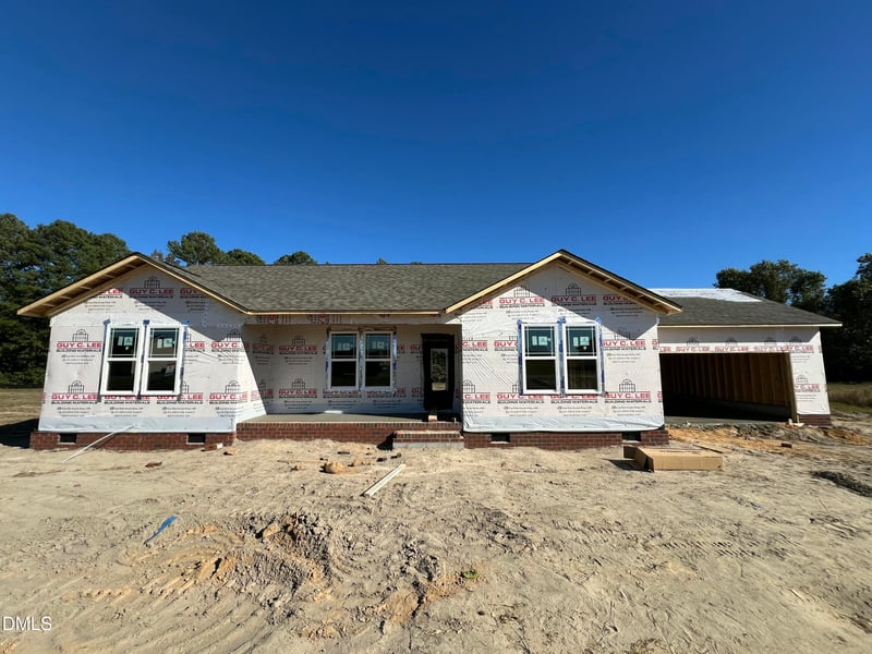 104 Grace Pond Ave, Benson, NC 27504