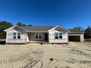 104 Grace Pond Ave, Benson, NC 27504