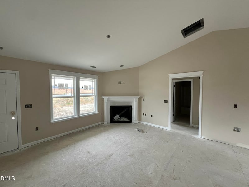 104 Grace Pond Ave, Benson, NC 27504