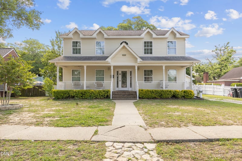 104 Green St, Selma, NC 27576
