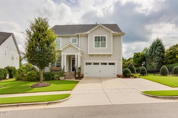 104 Hackamore Ln, Raleigh, NC 27606