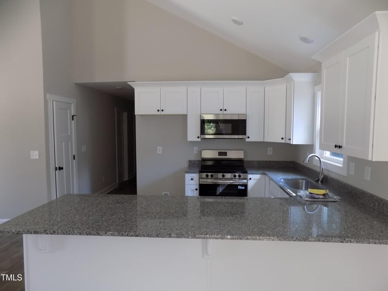 104 Halifax Rd, Louisburg, NC 27549