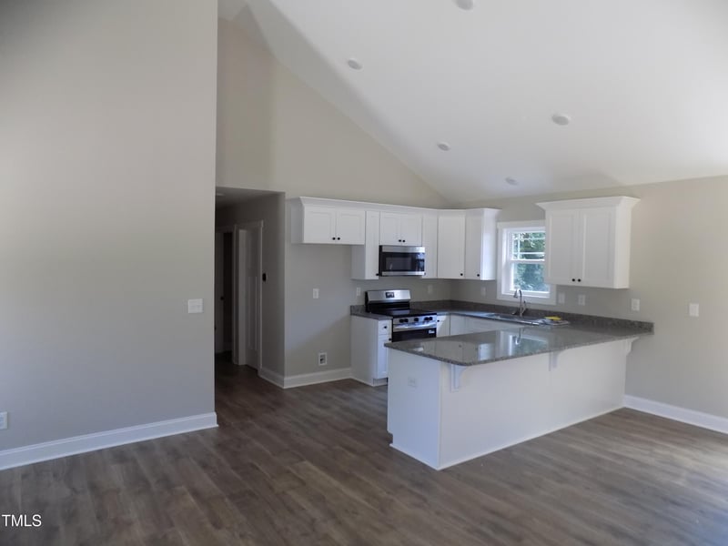 104 Halifax Rd, Louisburg, NC 27549