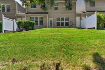 104 Hammond Wood Pl, Morrisville, NC 27560