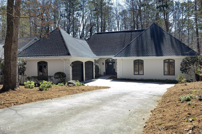 104 Hampshire Pl, Chapel Hill, NC 27516