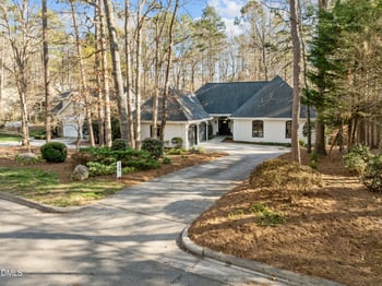 104 Hampshire Pl, Chapel Hill, NC 27516