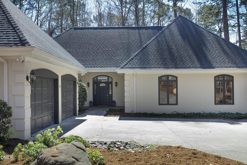 104 Hampshire Pl, Chapel Hill, NC 27516