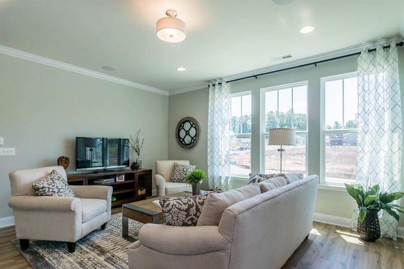 104 Hanging Moss Trl, Clayton, NC 27527