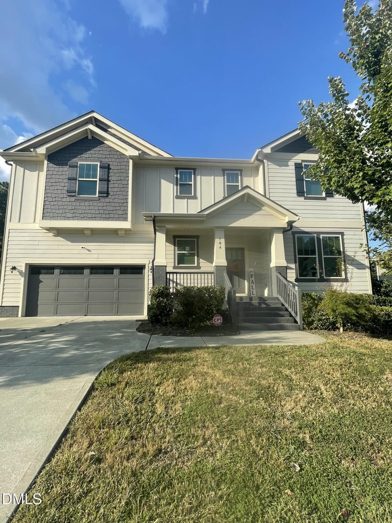 104 Highland Mist Cir, Apex, NC 27502