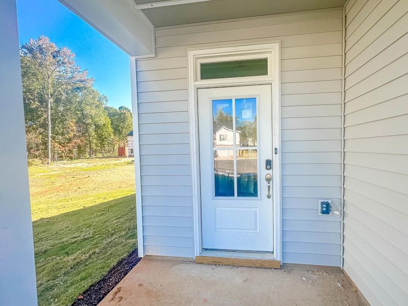104 Hilda Ct, Selma, NC 27576