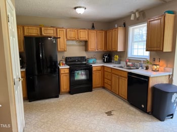 104 Holly Ranch Ct, Willow Springs, NC 27592