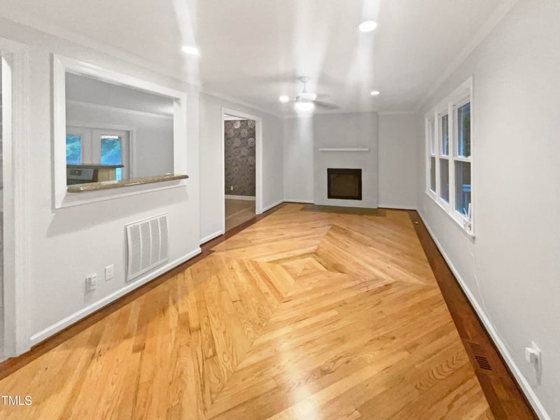 104 Huntington Cir, Cary, NC 27513