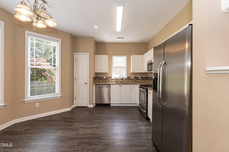 104 Hutson Ln, Clayton, NC 27527