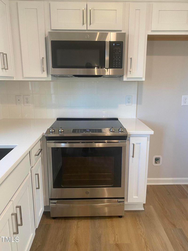 104 Joe Ct, Graham, NC 27253