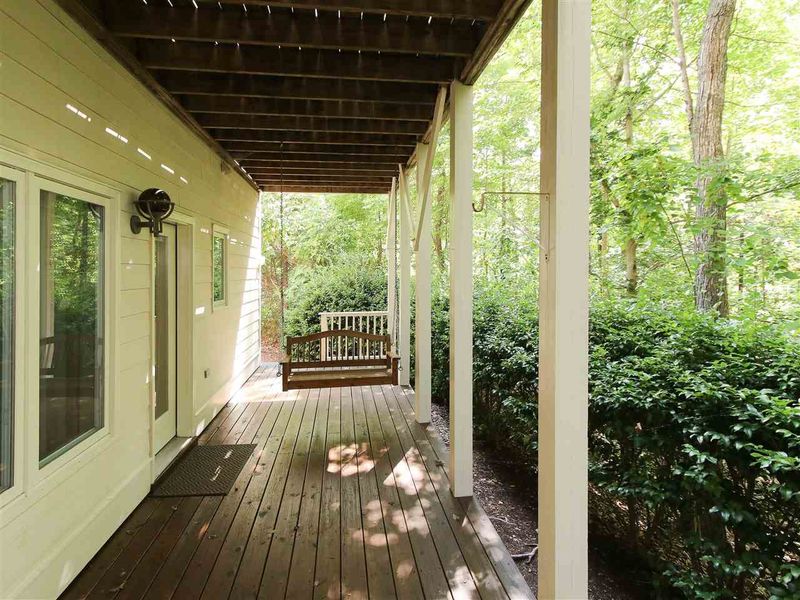 104 Jolyn Pl, Chapel Hill, NC 27517