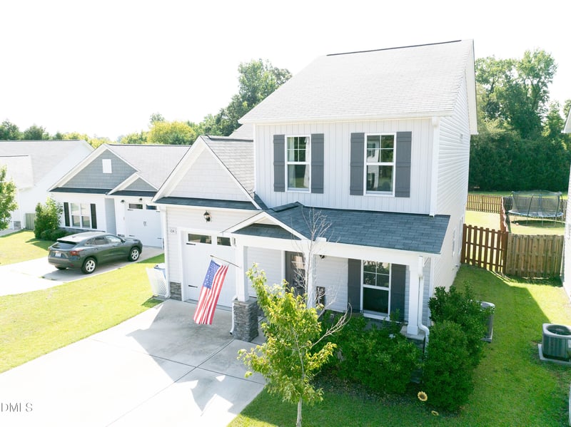 104 Jude Ct, Dunn, NC 28334