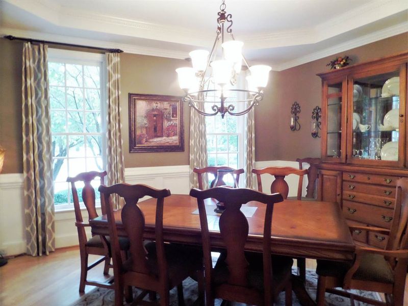 104 W Jules Verne Way, Cary, NC 27511