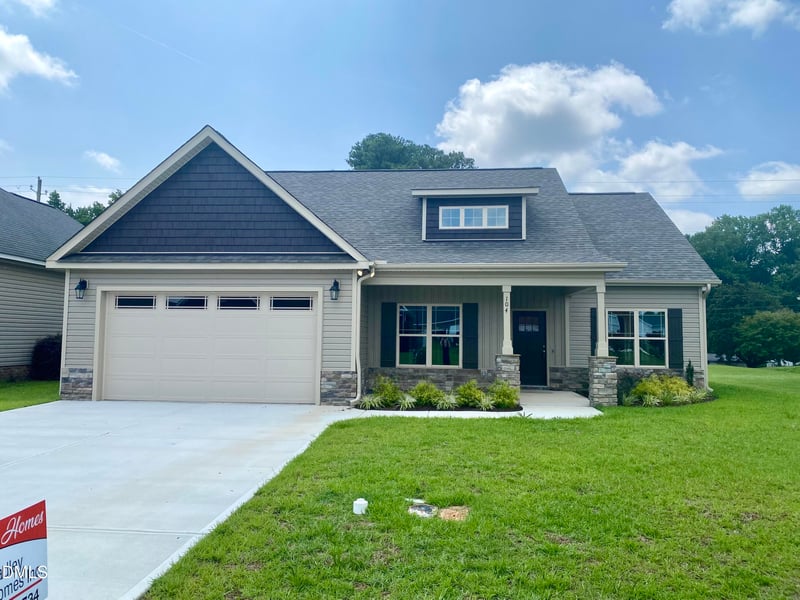 104 Kingston Cir, Goldsboro, NC 27530