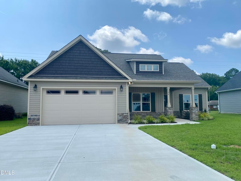 104 Kingston Cir, Goldsboro, NC 27530