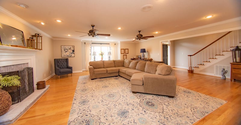 104 Kingsway Dr, Dunn, NC 28334