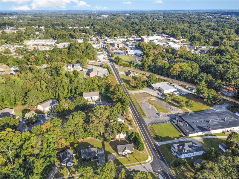 104 Lawrence St, Fuquay Varina, NC 27526