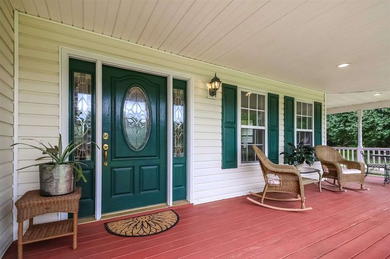 104 Leach Dr, Garner, NC 27529