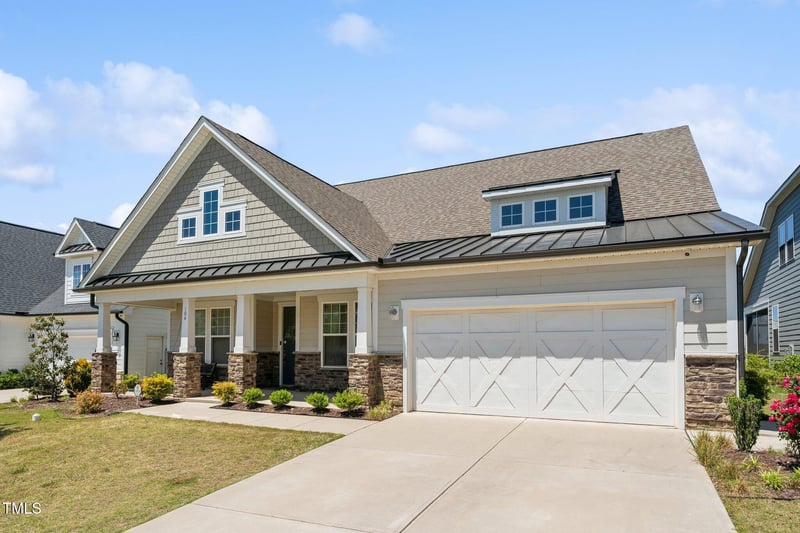 104 Lingonberry Dr, Holly Springs, NC 27540