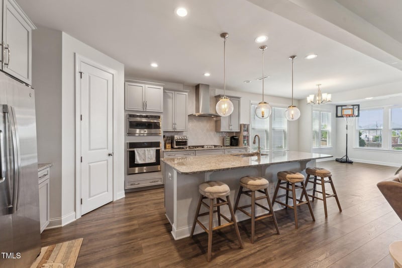 104 Lingonberry Dr, Holly Springs, NC 27540