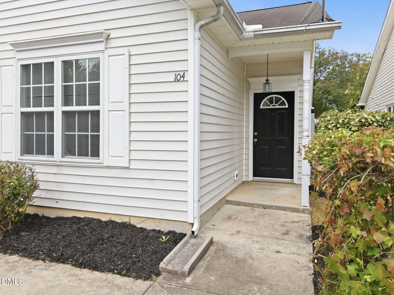 104 Litton St, Apex, NC 27502