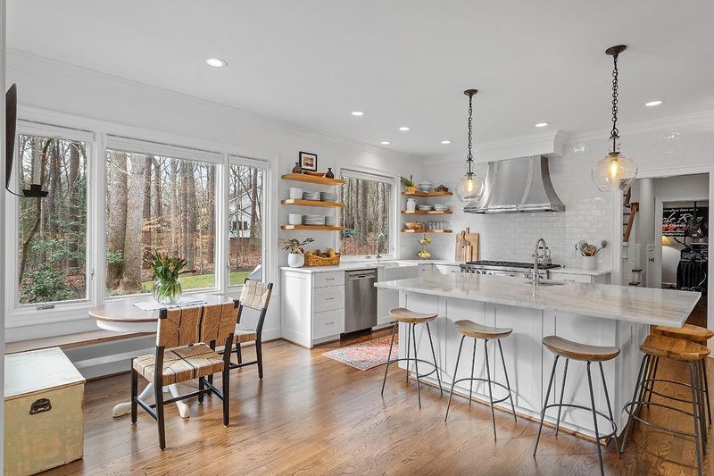 104 Loch Vale Ln, Cary, NC 27518