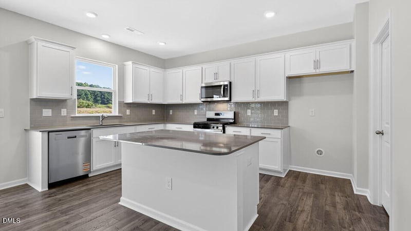 104 Lone Star Dr, Lillington, NC 27546