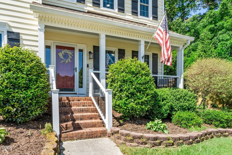 104 Ludstone Ct, Cary, NC 27513