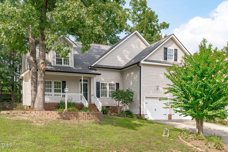 104 Maple Glen Ln, Holly Springs, NC 27540