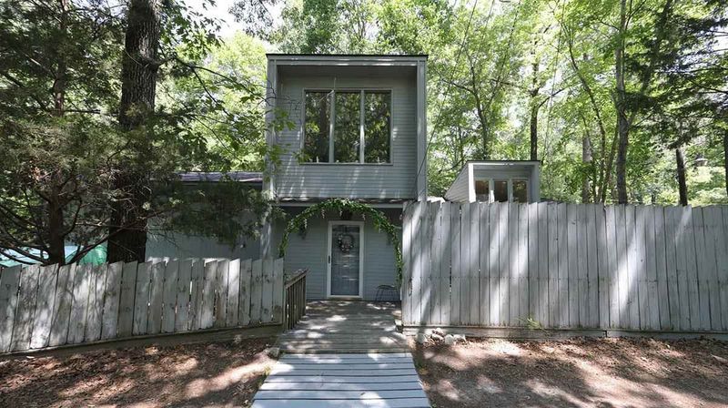 104 Marcom Dr, Morrisville, NC 27560