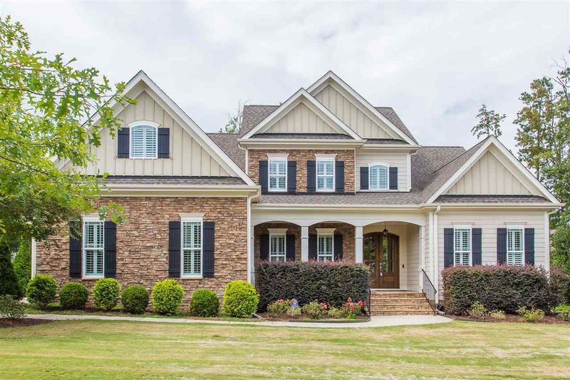 104 Marsh Barton Dr, Holly Springs, NC 27540