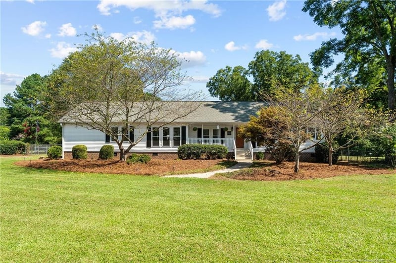 104 Mary Emma Ln, Sanford, NC 27330