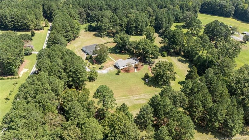 104 Mary Emma Ln, Sanford, NC 27330