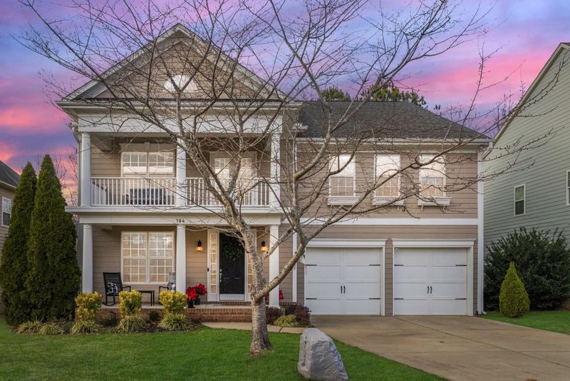 104 Meadowcrest Pl, Holly Springs, NC 27540