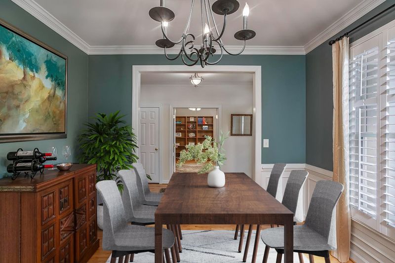 104 Michaels Way, Chapel Hill, NC 27516