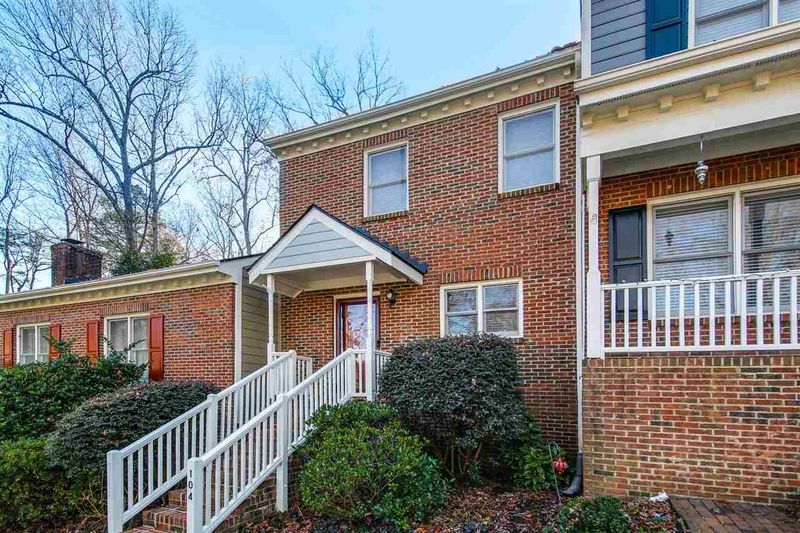 104 Milford Ct, Cary, NC 27511