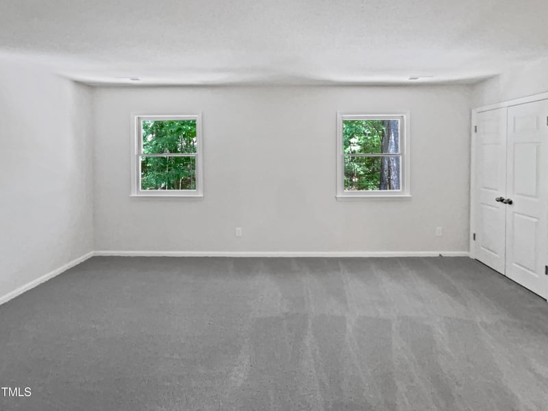 104 Mossbark Ln, Chapel Hill, NC 27514