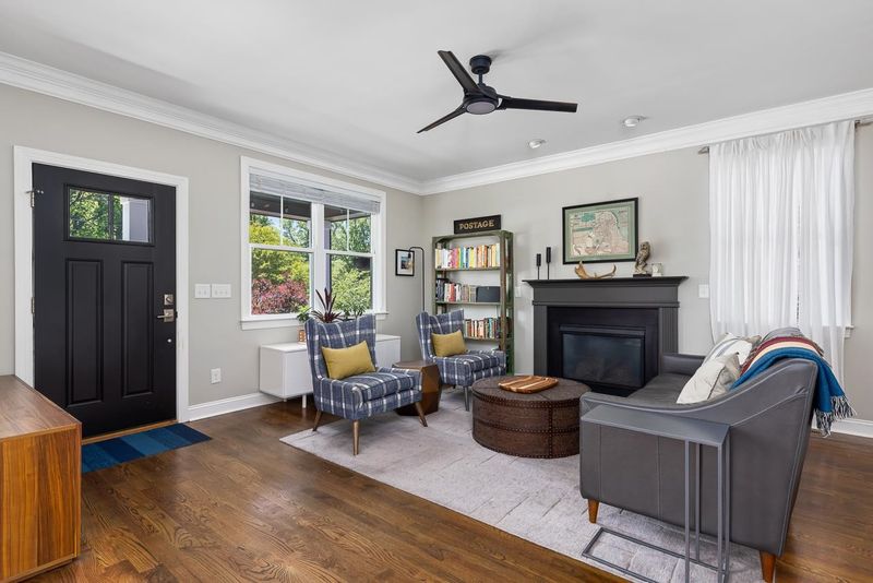 104 W Murray Ave, Durham, NC 27704