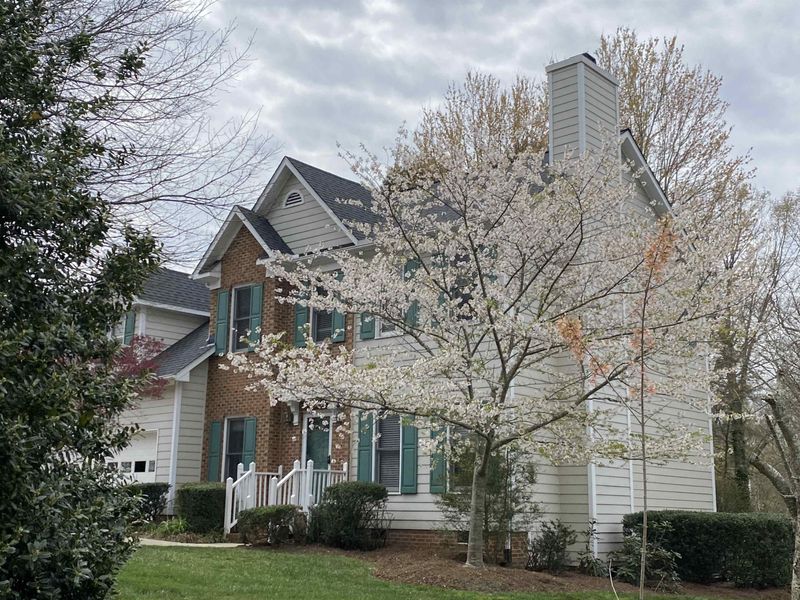 104 Muses Ct, Cary, NC 27513