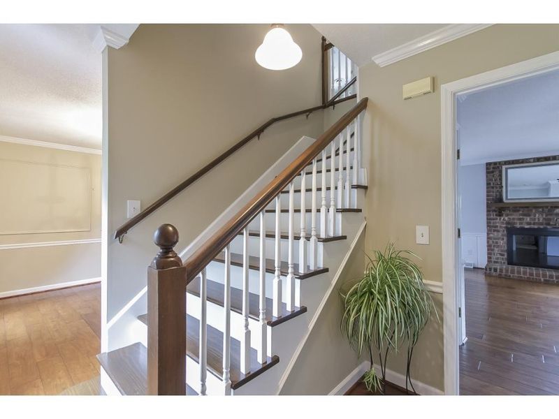 104 Neese Dr, Burlington, NC 27215