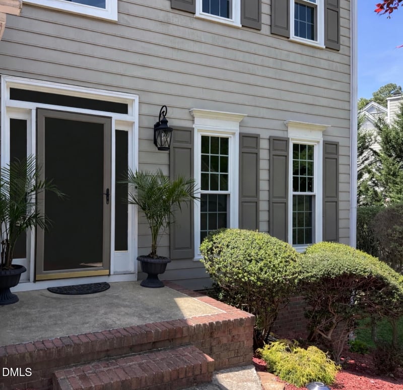 104 New Rail Dr, Cary, NC 27513